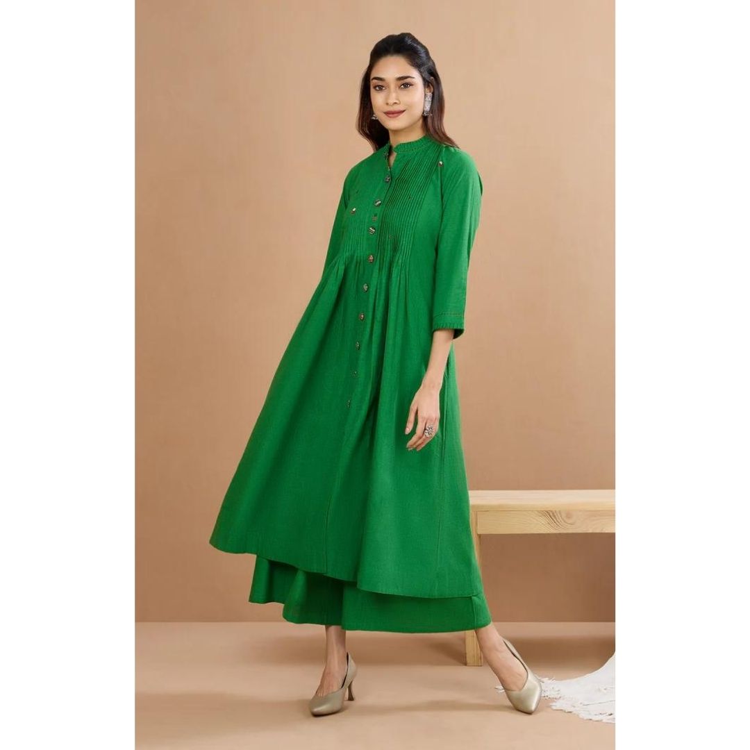 Mystic Green & Parijat Long Sleeveless Dress