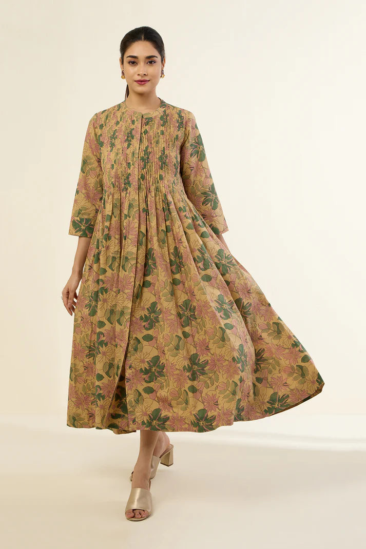 Retro Garden Bouquet Infinity Pintuck Dress