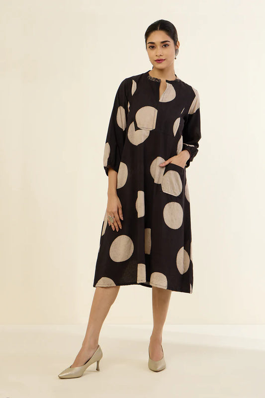 Noir Loops Cotton Dress With Patch Pocket